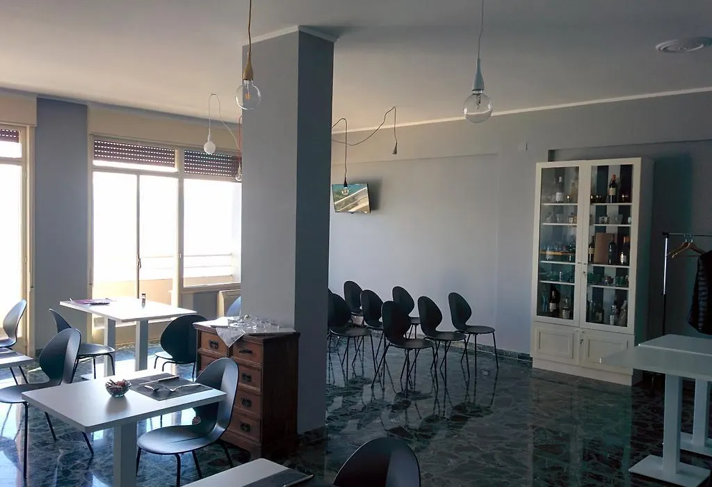 Ciauru Design B&B-1